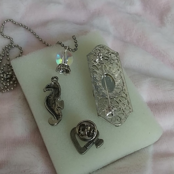 Jewelry bundle - Picture 5 of 6